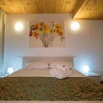 Lejlighed Terraced House With Shared Pool Roe