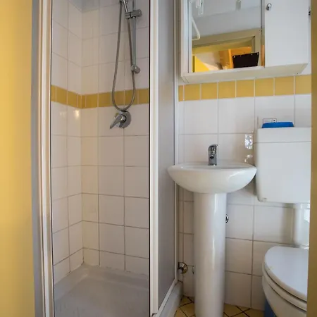 Appartamento Terraced House With Shared Pool *