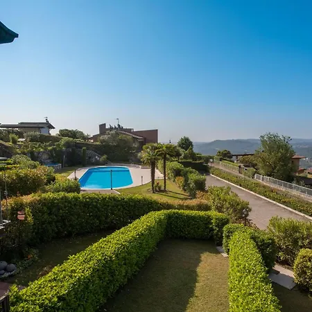 Lejlighed Terraced House With Shared Pool